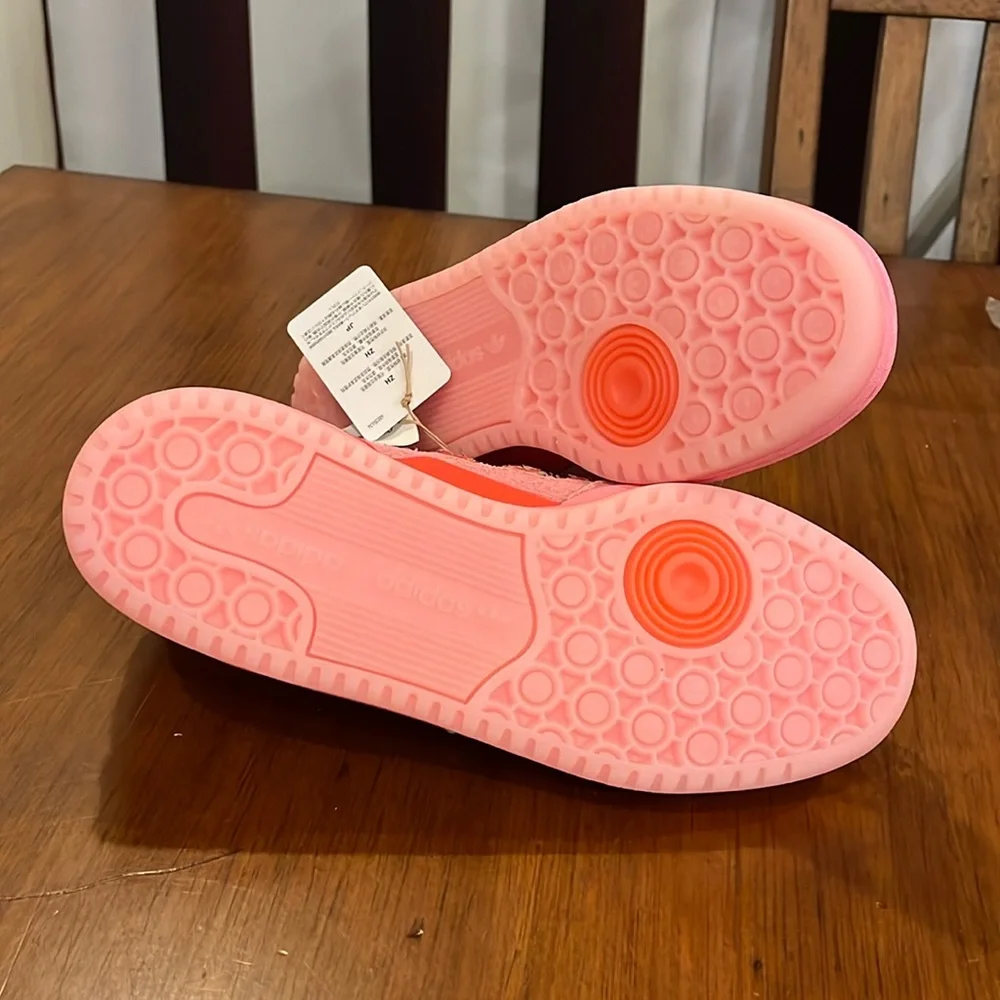 Adidas Forum Low CL The Grinch Shoes Sneakers new pink ID8895 Women’s Size 8 - Picture 12 of 16